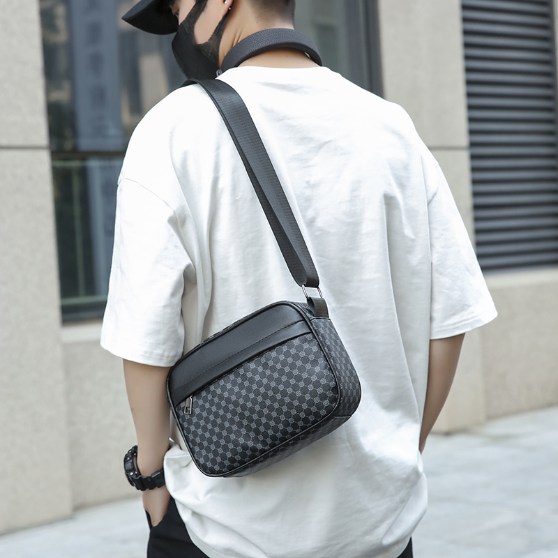 Mens Leather Crossbody Messenger Bag Lightweight Business Shoulder Bag