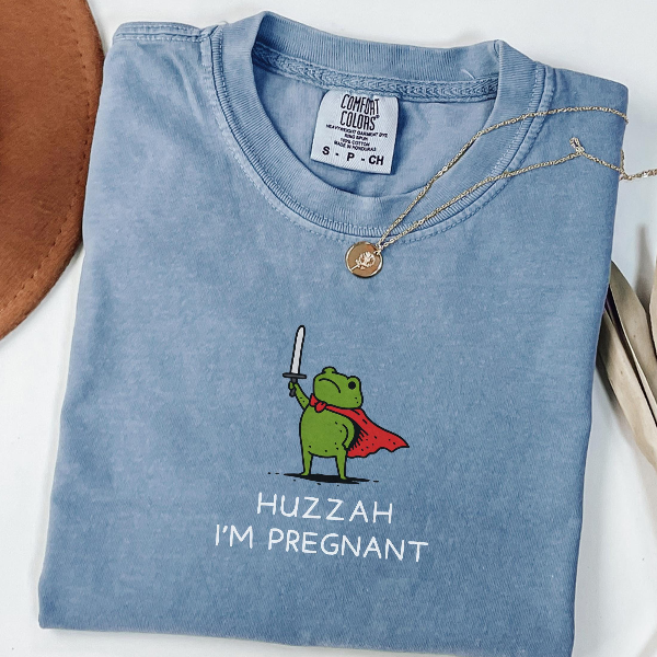 Funny Frog Pregnancy Announcement Shirt Cute Mom to Be Reveal Tee Future Mom Gift