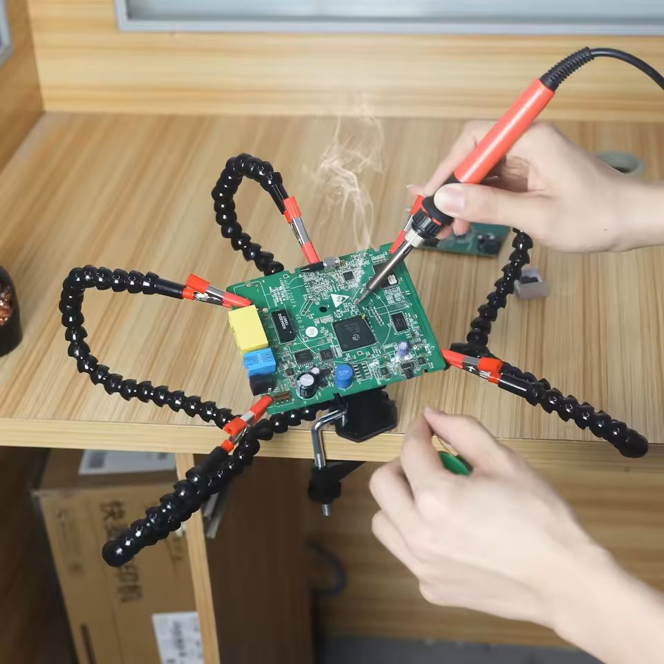 Soldering Station Helping Hand Tool With Flexible Arms And Clamp Base
