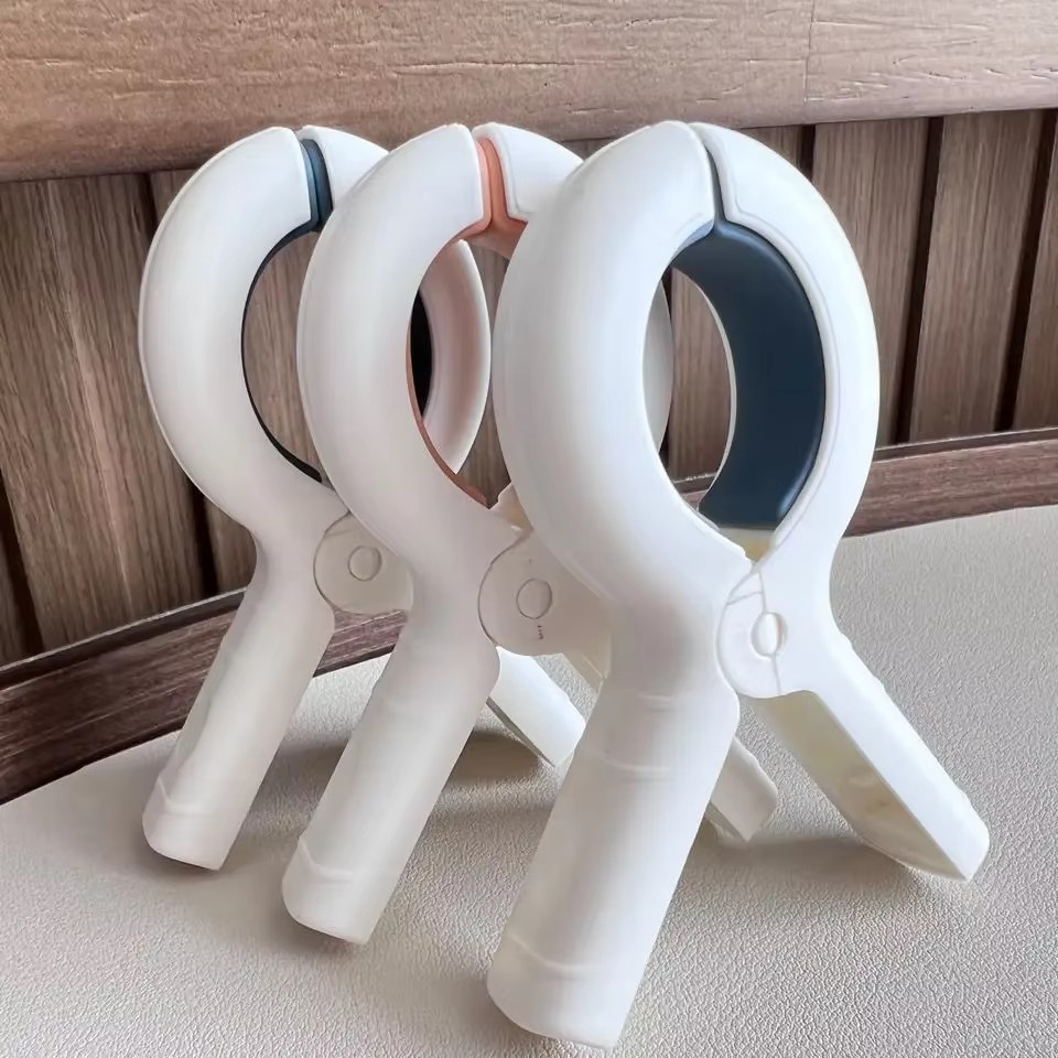 Large Beach Towel Clips Windproof No Mark Clothesline Grip Clips