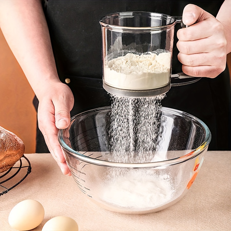 Transparent Flour Sieve, Semi-Automatic Flour Sifter with Hand Press Design, Non-Stick Kitchen Gadgets Baking Tools