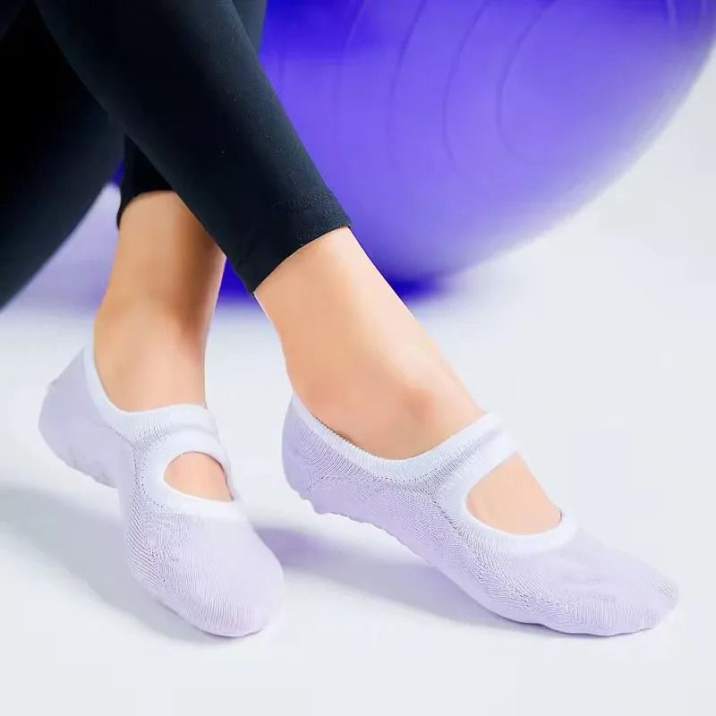 Plus Size Multi-Colored Yoga Socks – High-Performance Anti-Slip Pilates & Ballet Fitness Socks