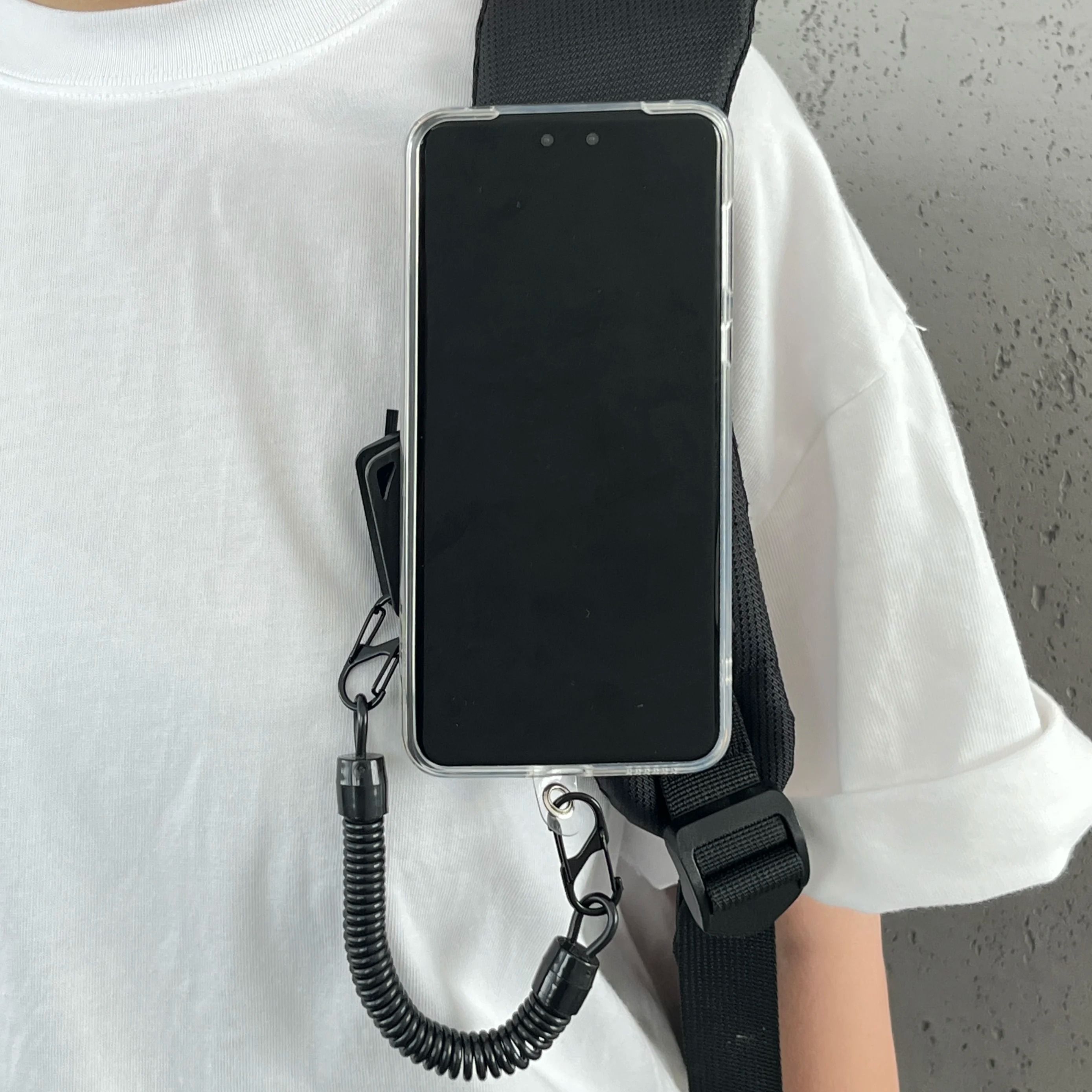 Magnetic Hands-Free Belt Clip Holder – Universal Phone Backpack Mount with Metal Hook & Spring Rope – MagSafe Ready