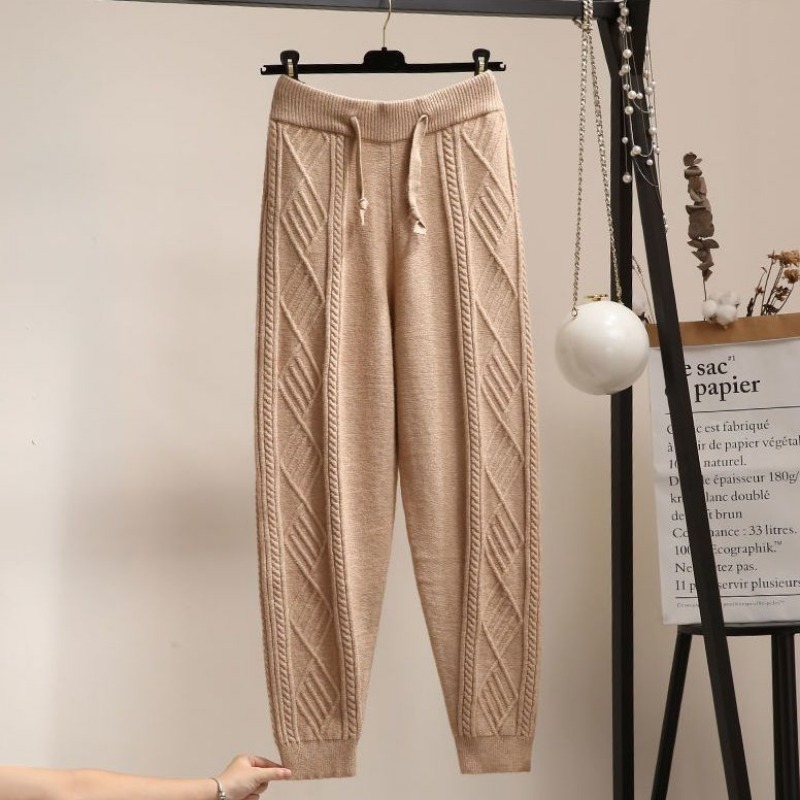 Women Autumn and Winter New Loose Pants, Fried Dough Twists Knitted Wide Leg Pants, Thickened Woolen Harun Radish Pant