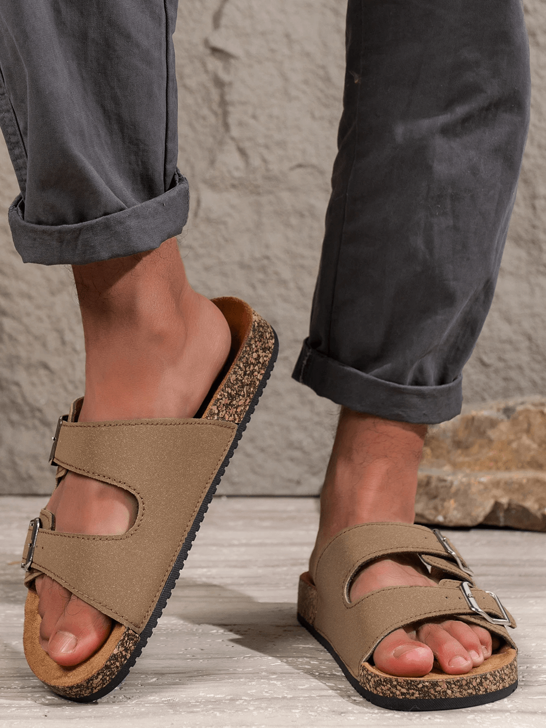 Mens Waterproof Slippers with Non Slip Sole for Indoor and Outdoor Comfort