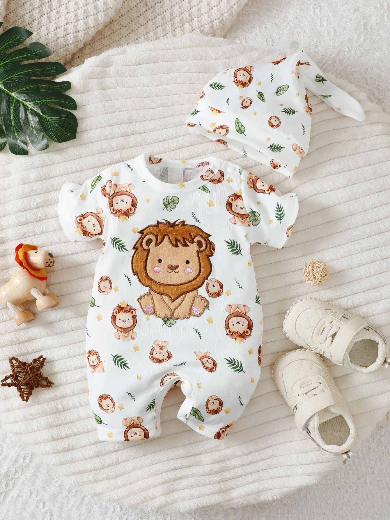 Baby Boy Outfit Set Cartoon Lion Hoodie Shorts & Hat – Soft Newborn Summer Outfit