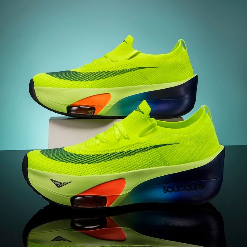 Marathon Carbon Cushion Running Sneakers
