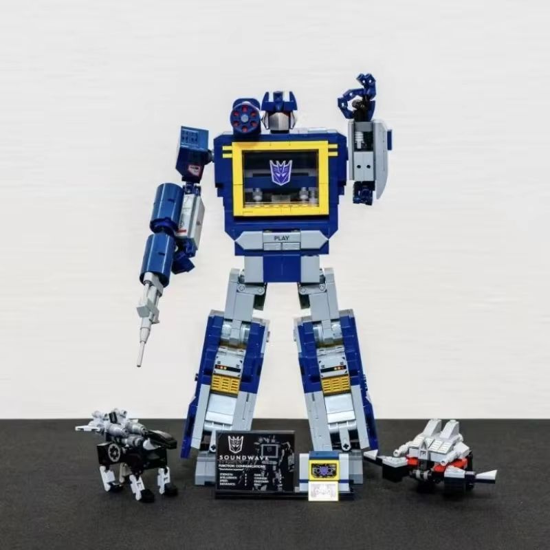 MINISO FIT 10358 Robot Soundwave Building Blocks – Creative Assembly Model Toy for Kids & Collectors