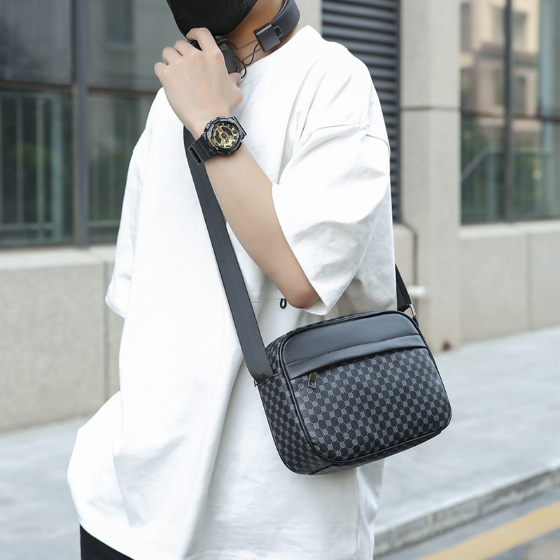 Mens Leather Crossbody Messenger Bag Lightweight Business Shoulder Bag