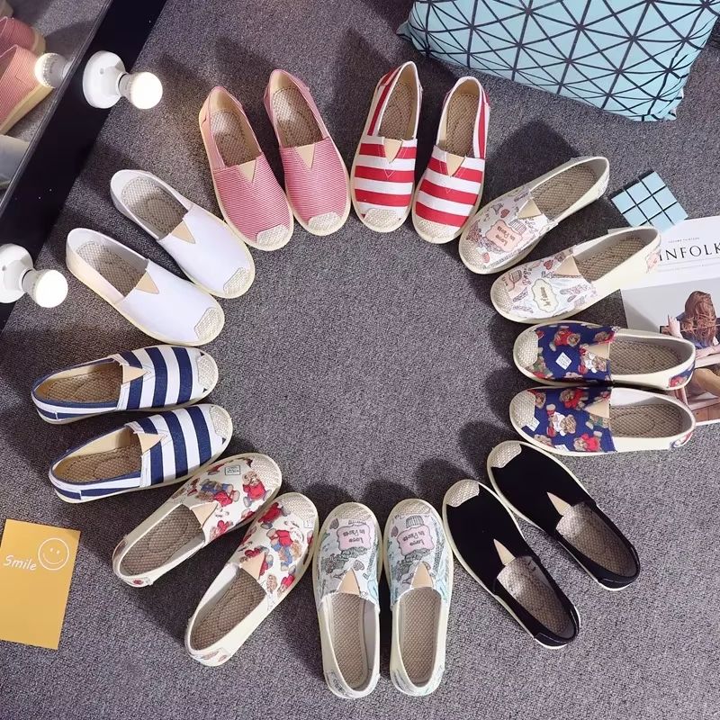 Breathable Mesh Lightweight Casual Women's Slip-On Flats Fisherman Shoes