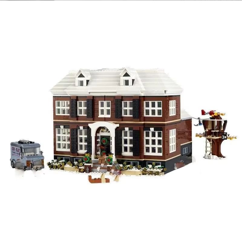 HolidayHome 3955-Piece Home Alone House Model Building Block Set