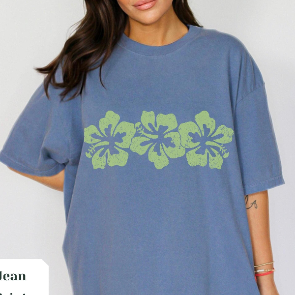 Vintage Hibiscus Flower Beach Tee, Custom Color Tshirt, Oversized Summer Shirt, 90s Vacation Aesthetic