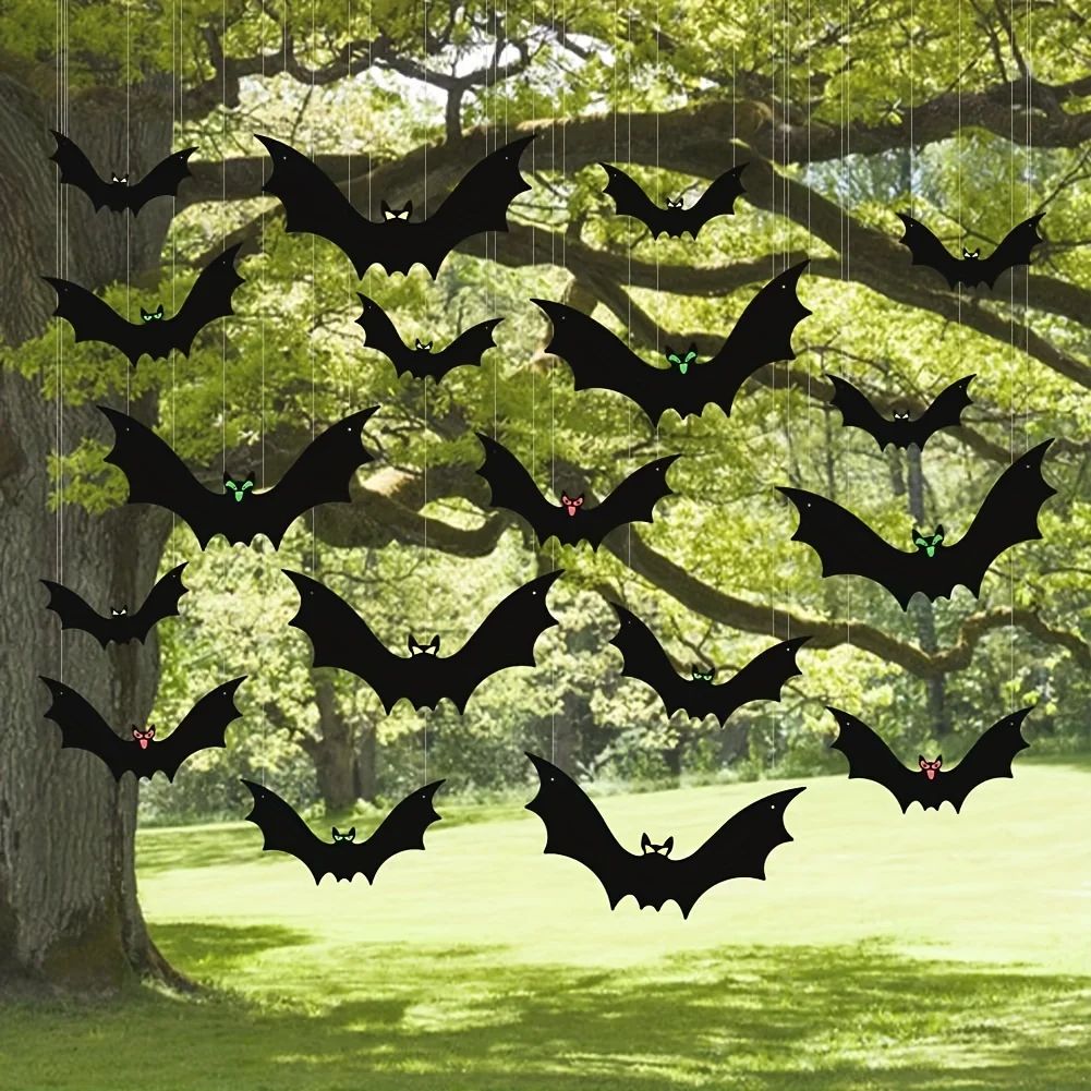 Hanging Flying Bats Halloween Decor Set
