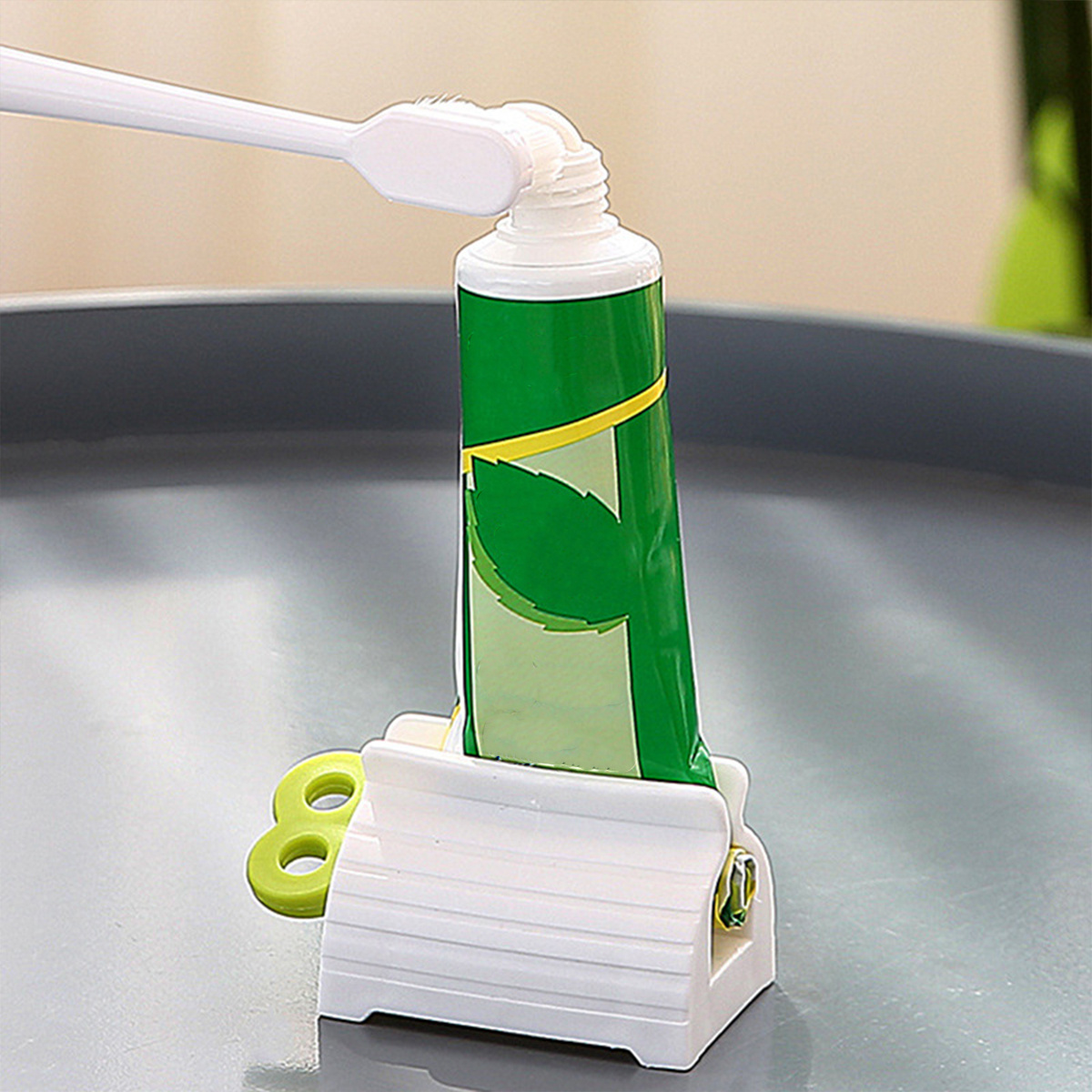 Hassle-Free Toothpaste Tube Squeezer for Comfortable Brushing Every Time
