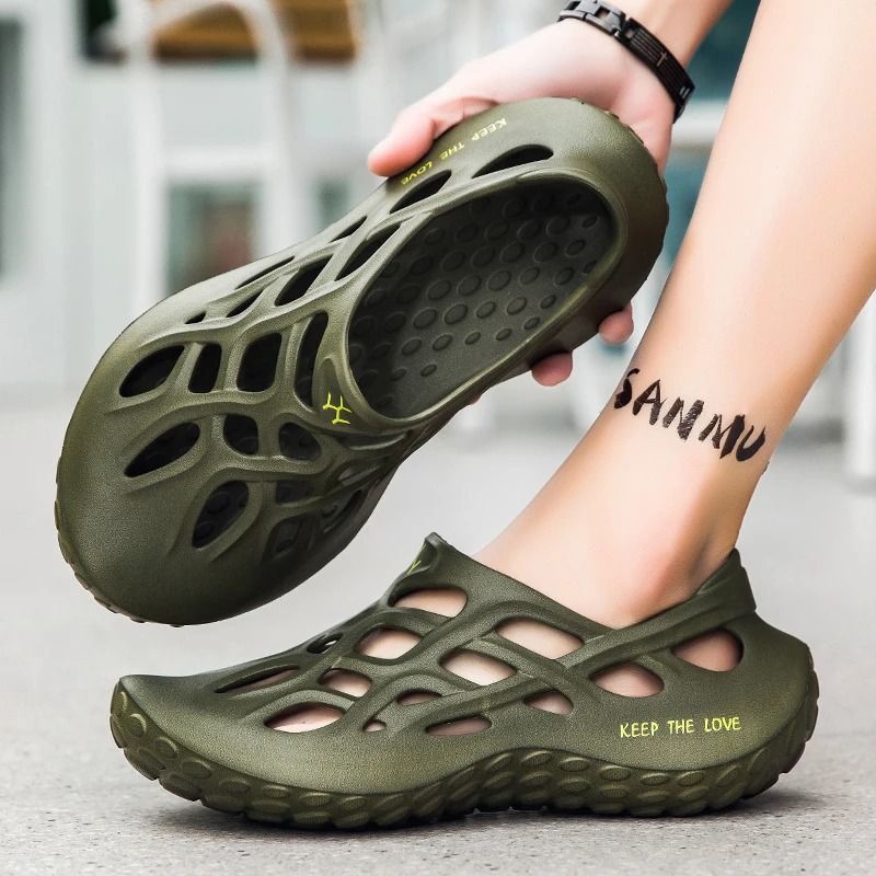 Portable EVA Mens Sandals for Outdoor Casual Comfort