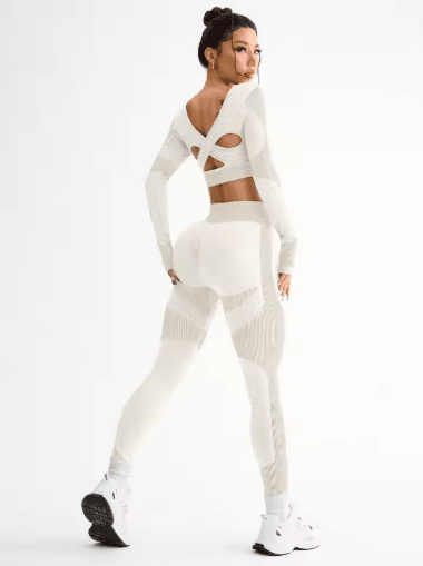 2-Piece Seamless Womens Yoga & Running Set Breathable Fitness Suit
