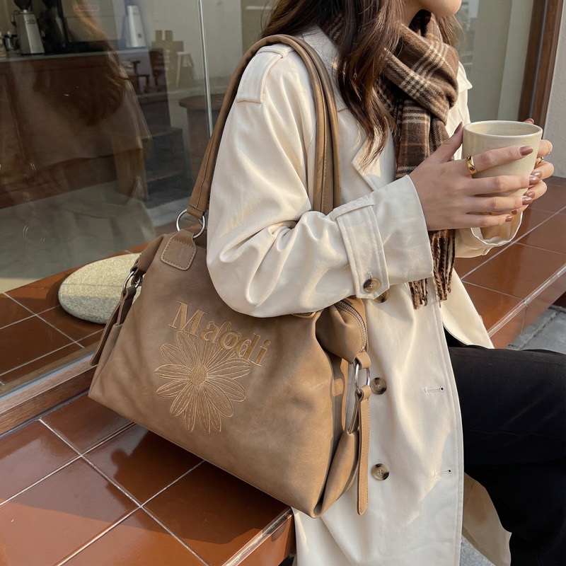 Retro Suede Tote Bag for Women Large Capacity Commuter Shoulder Purse