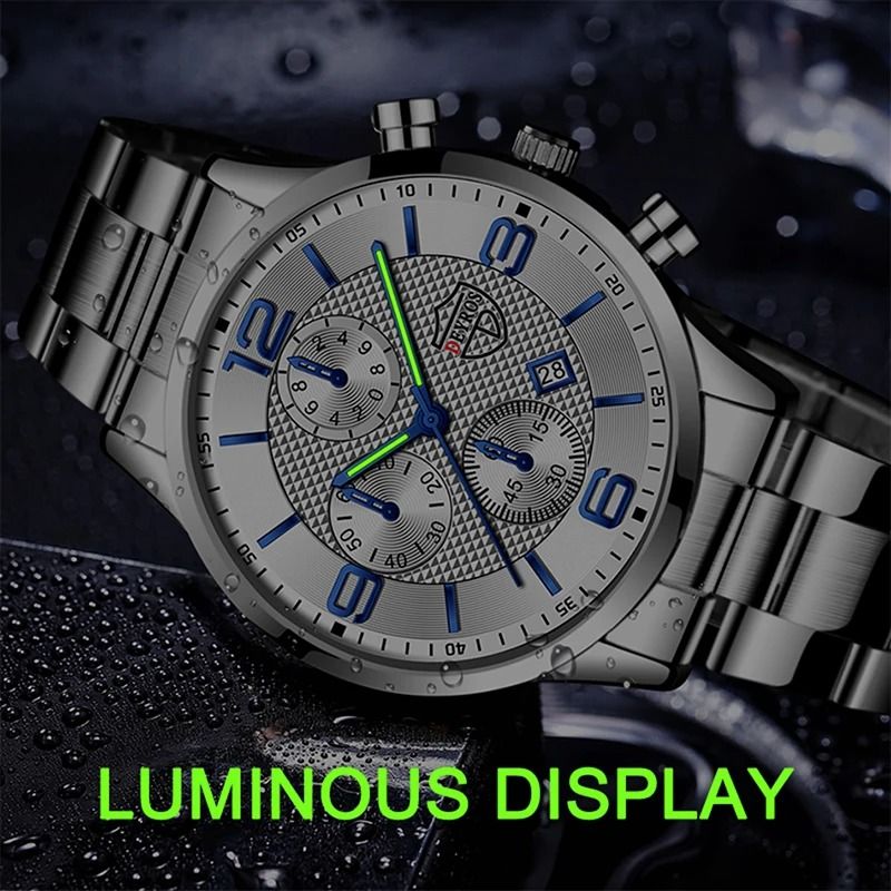 Sleek Classic Mens Wristwatch
