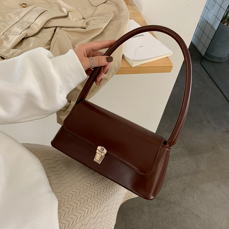 Solid Color Flip Lock PU Leather Handbag for Women Versatile Underarm Baguette Bag Retro Autumn/Winter Tote