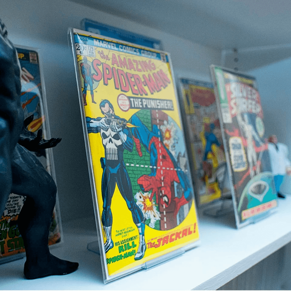 ComicMount Invisible Comic Book Display, Adjustable Wall Mount & Shelf Stand