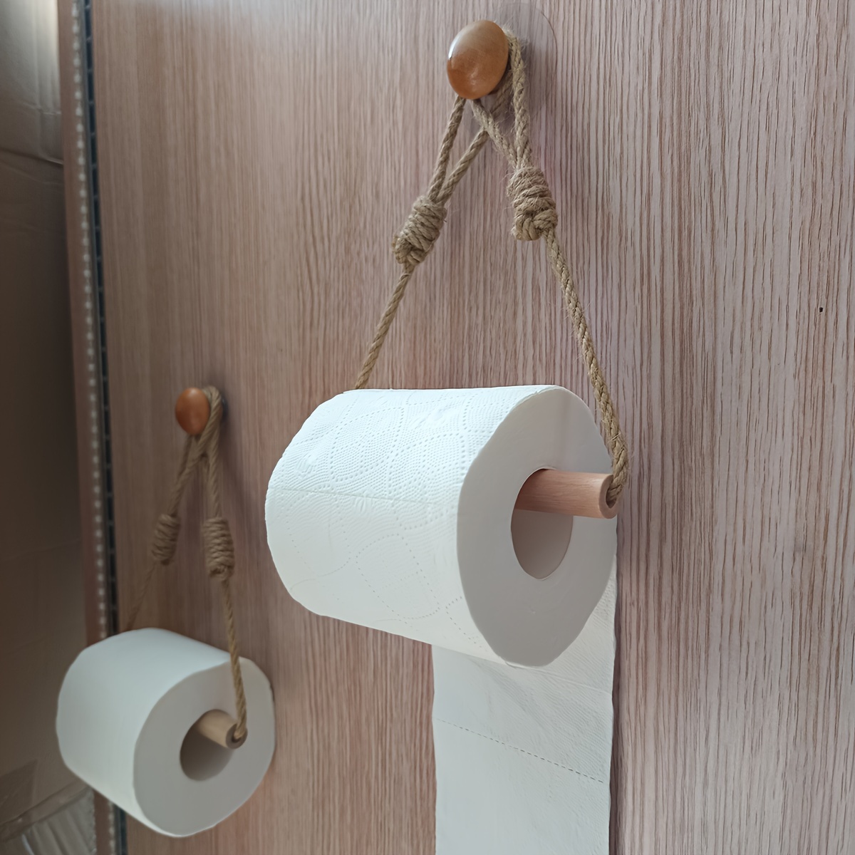 Decorative Bathroom Tissue Dispenser Wall-Mounted Rustic Hemp Rope Wooden Stick Toilet Paper Holder Storage