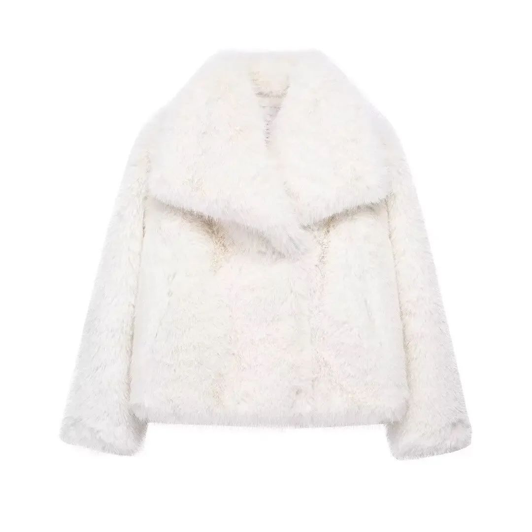 LuxeFluff Womens Faux Fur Coat – Plush Fluffy Winter Jacket with Turn-Down Collar