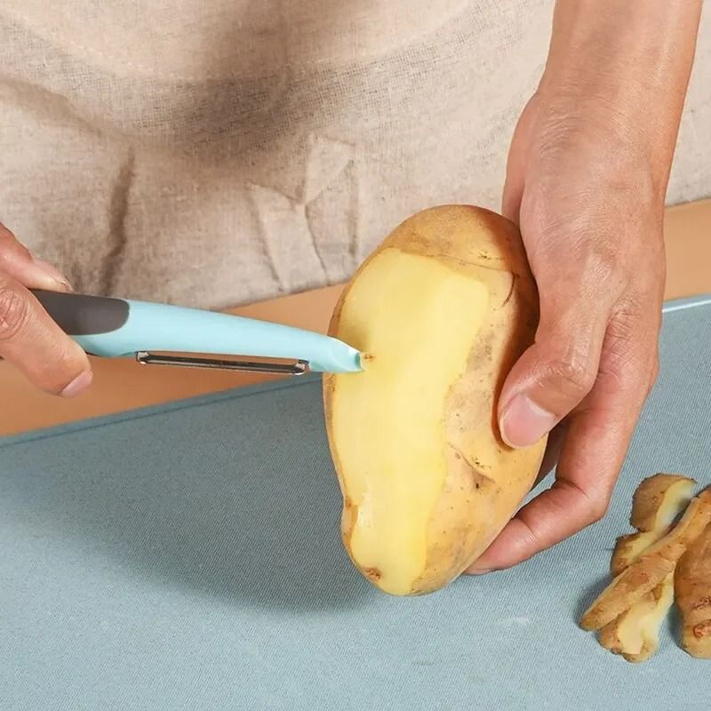 Stainless Steel Multi-Functional Vegetable and Fruit Peeler Kitchen Tool