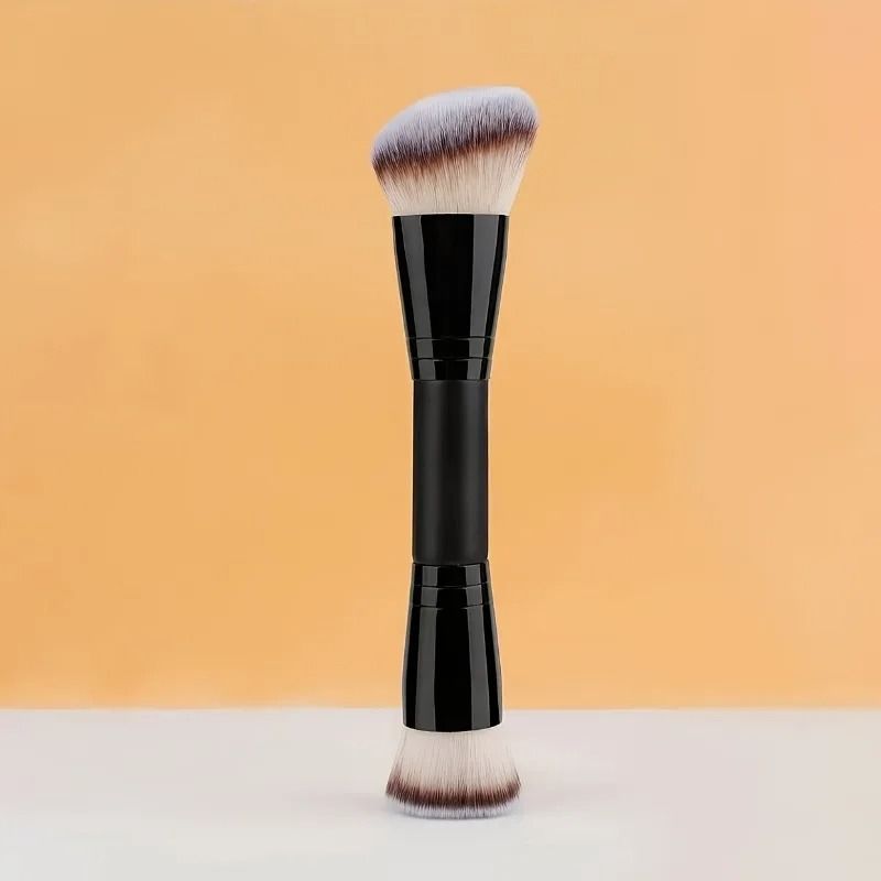 Double-Headed Foundation & Blush Brush