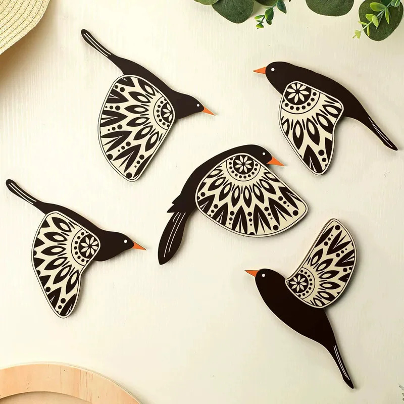 Vintage Gothic Wooden Black Bird Wall Decor, Stylish Indoor/Outdoor Home Decorations for Living Room & Bathroom