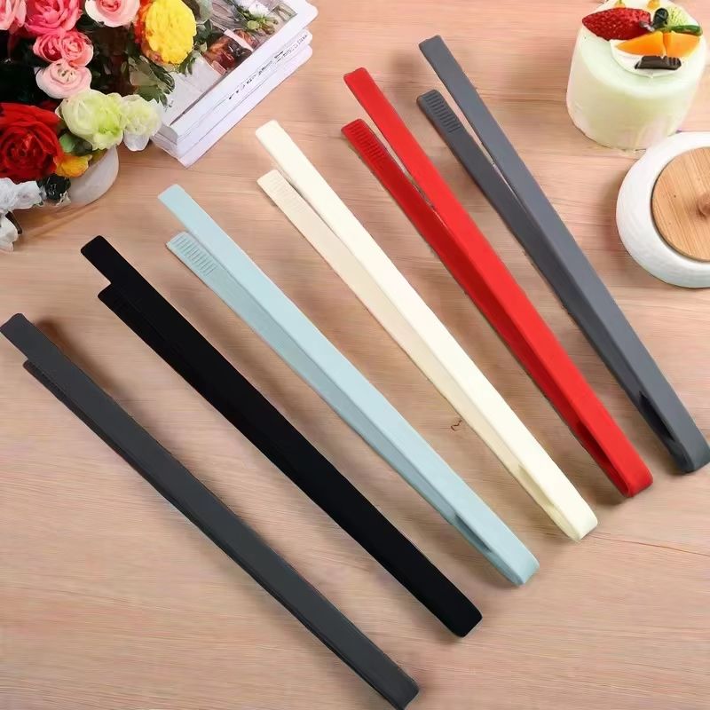 Strong Grip Heat Resistant Silicone Kitchen Tongs BBQ Cooking Tongs for Nonstick Pans, Grill, and Toaster Use