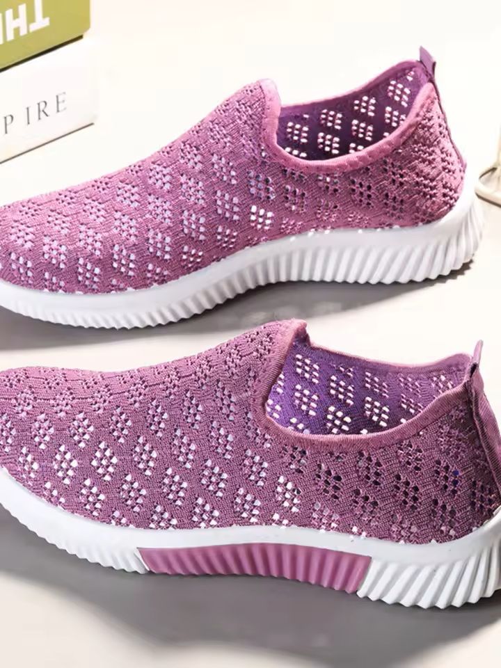 Womens Mesh Sports Sneakers with Soft Sole and Breathable Design