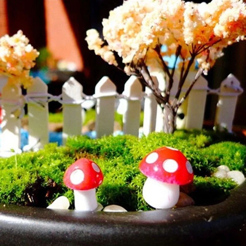 Mini Mushroom Miniatures Garden Stakes (10–100pcs) – Fairy Garden Accessories & Terrarium Decorations