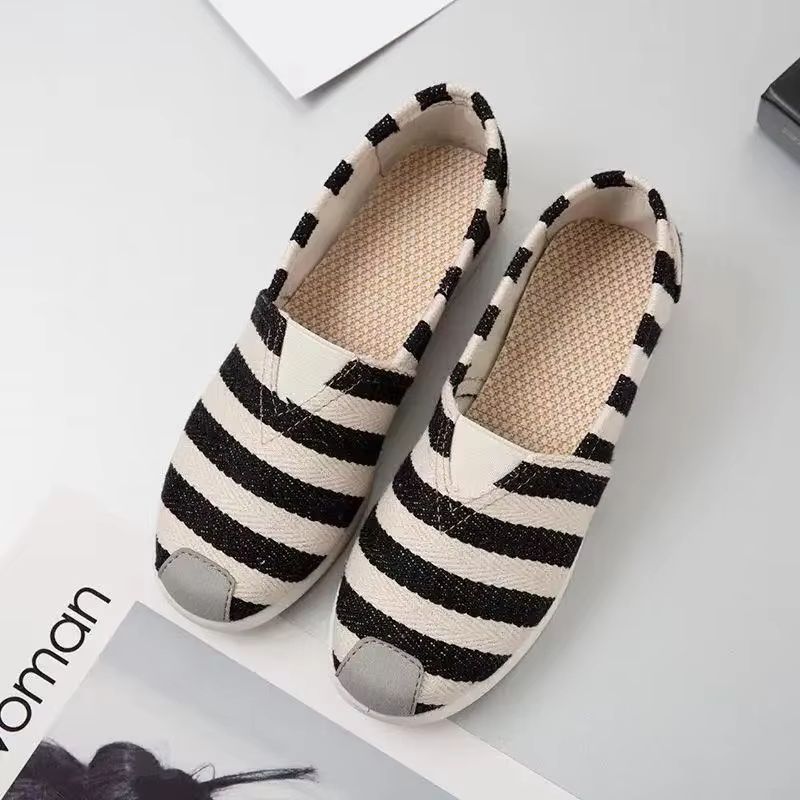 Breathable Mesh Lightweight Casual Women's Slip-On Flats Fisherman Shoes