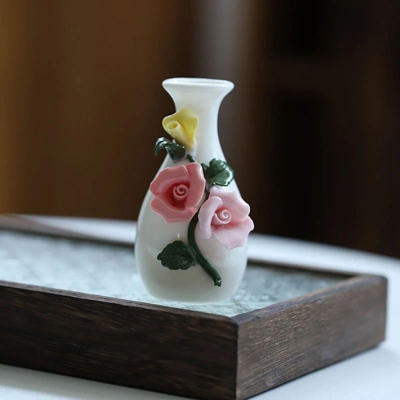 Ceramic Narrative Sculpture – High-Definition Chinese Retro Architectural Jar