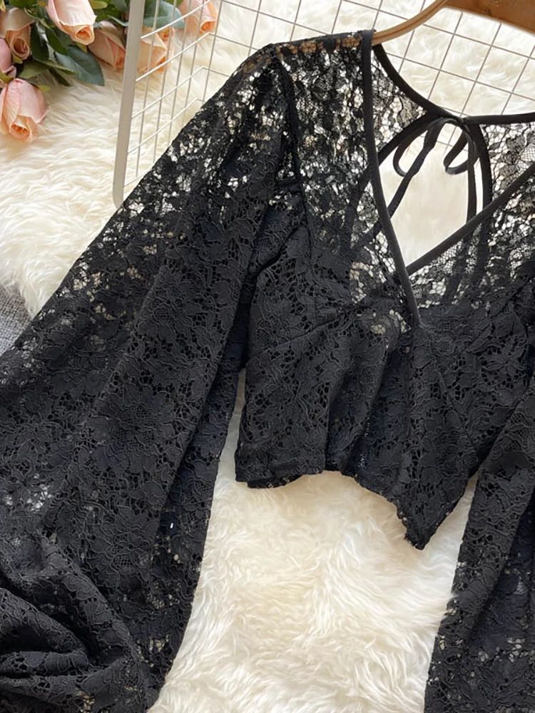 Women's Lace Open Back Blouse – V-Neck Puff Sleeve Cropped Party Top