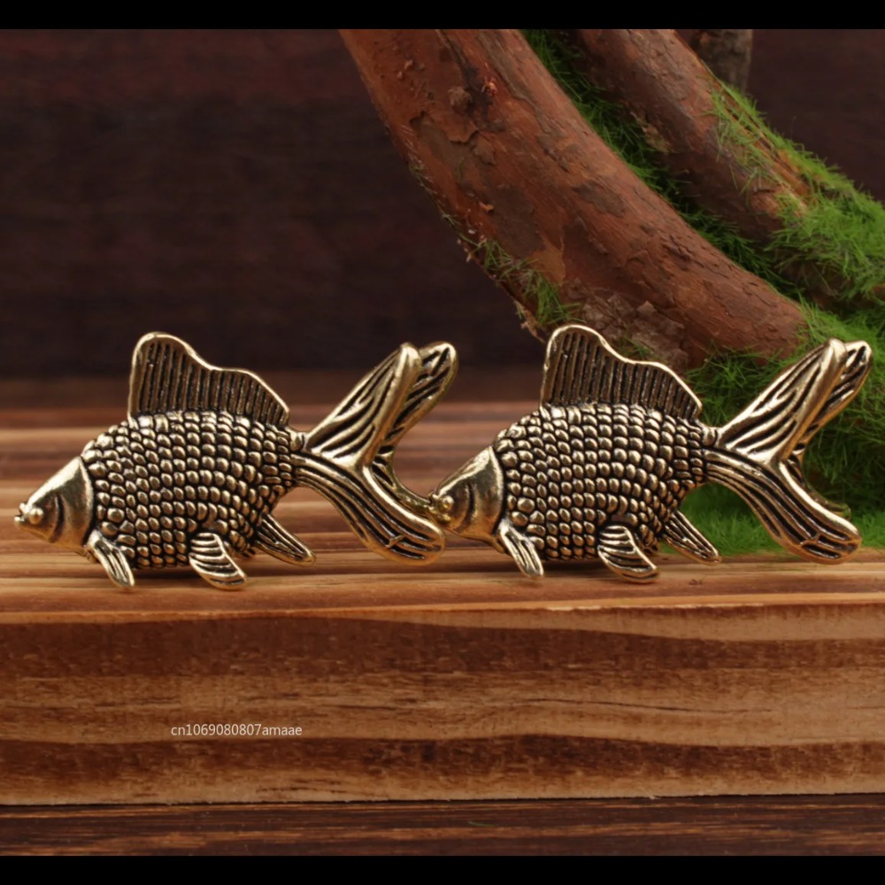 Cute Brass Goldfish Figurines, Retro Animal Statue, Desk Decor Tea Pet Gift Ornament