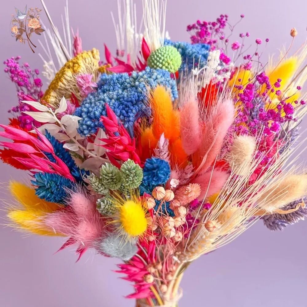 Botanical Narrative Sculpture – High-Definition Preserved Meadow Architectural Arrangement
