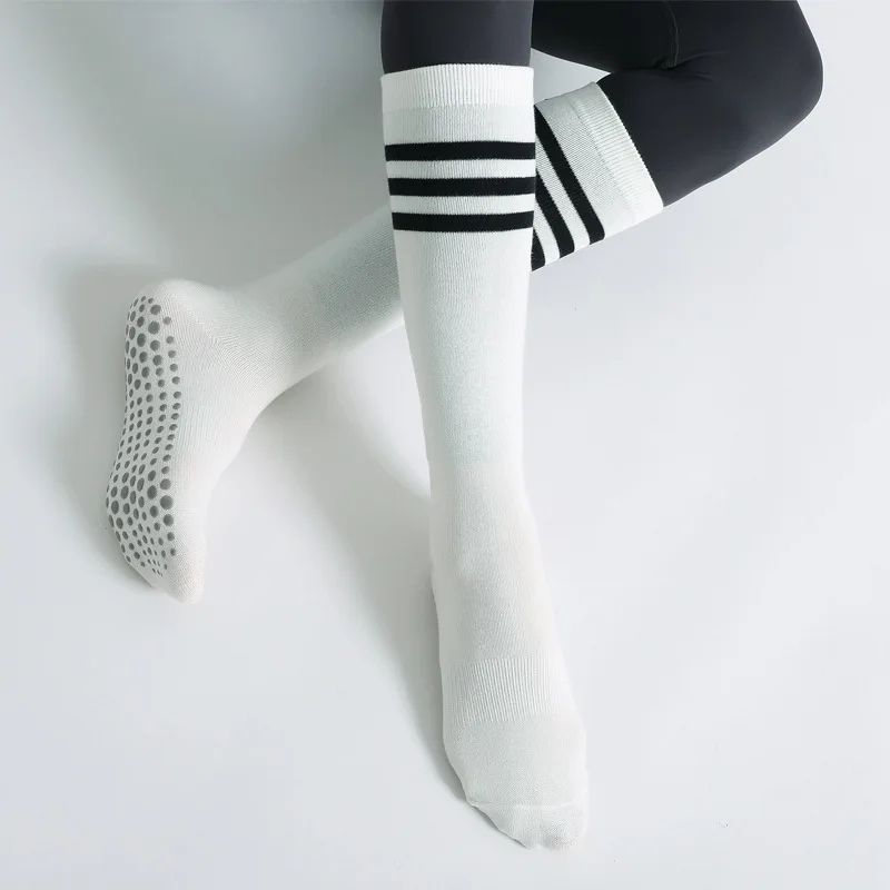 Autumn Winter Womens Anti-Slip Cotton Yoga Socks – Mid-Calf Terry Pilates & Ballet Grip Fitness Socks