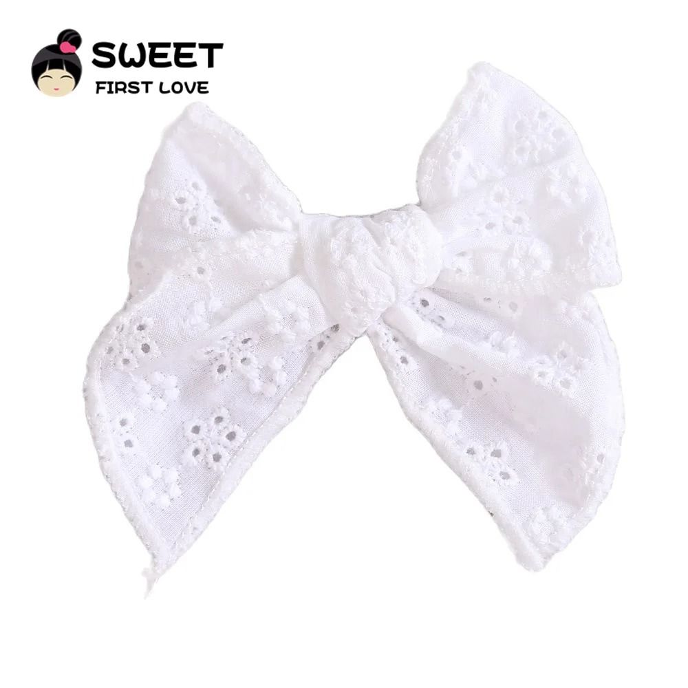 Artisanal White Lace Hair Bow – Premium Floral Embroidery Clip for Infants & Toddlers