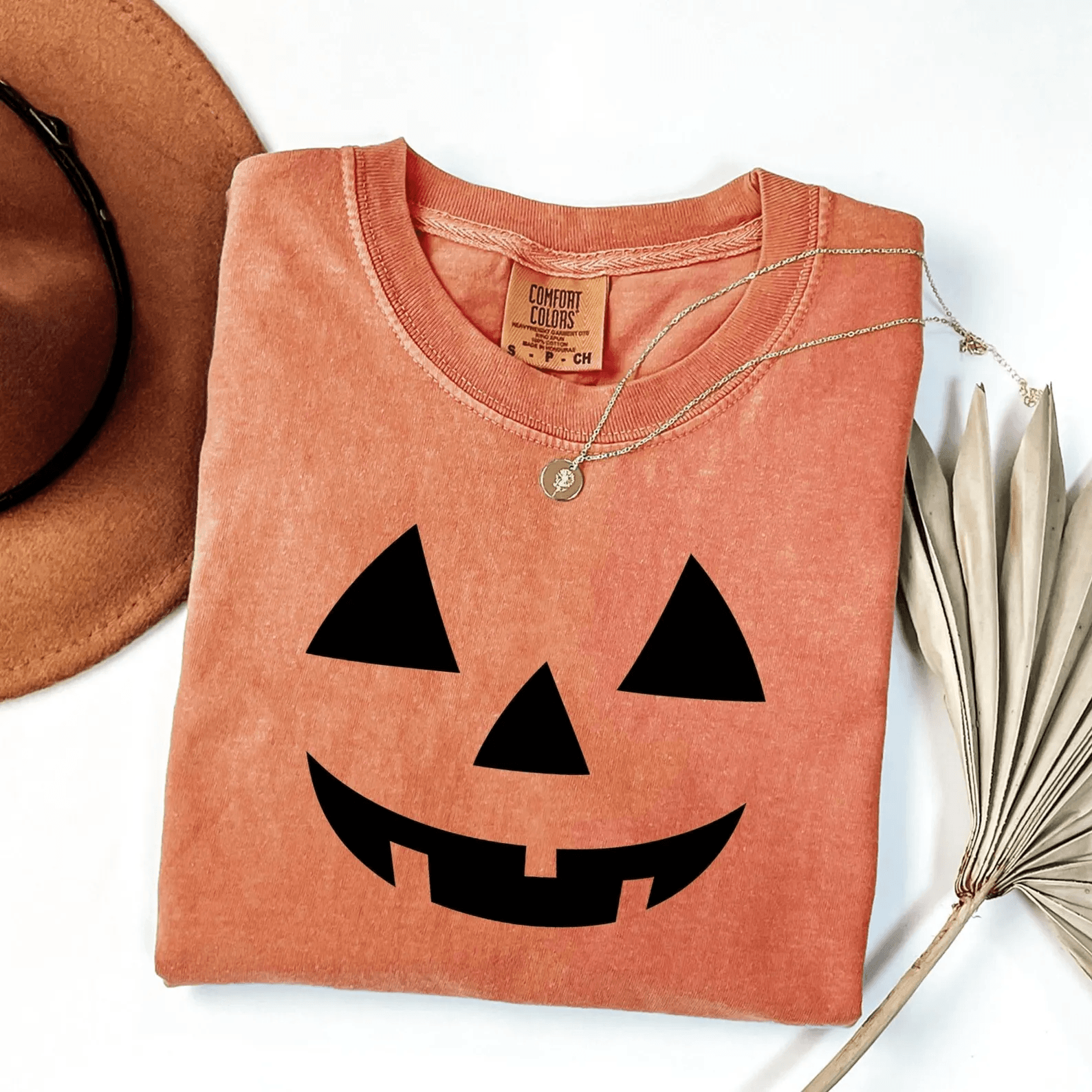 Jack O Lantern Pumpkin Shirt Comfort Colors Tee – Spooky Halloween Graphic Shirt Vintage Fall Top