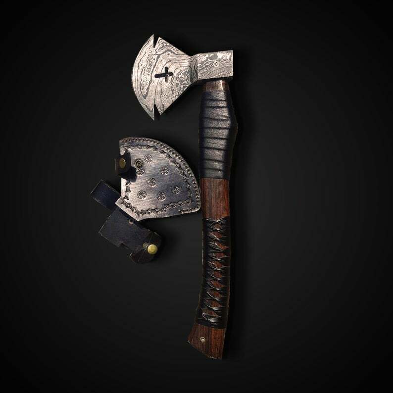 CUSTOM HANDMADE DAMASCUS STEEL HATCHET TOMAHAWK HUNTING AXE