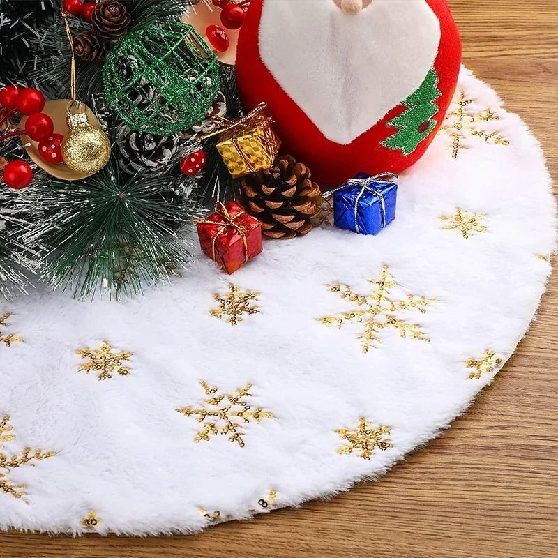 15-Inch White Faux Fur Christmas Tree Skirt | Premium Sequin Round Xmas Mat & Holiday Party Infrastructure