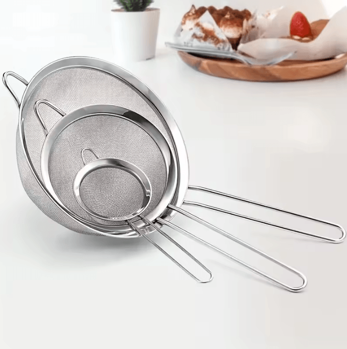 BakePro Stainless Steel Fine Mesh Strainer Set 3 Piece Flour Sifter Strainer with Handle for Baking Juice and Soy Milk