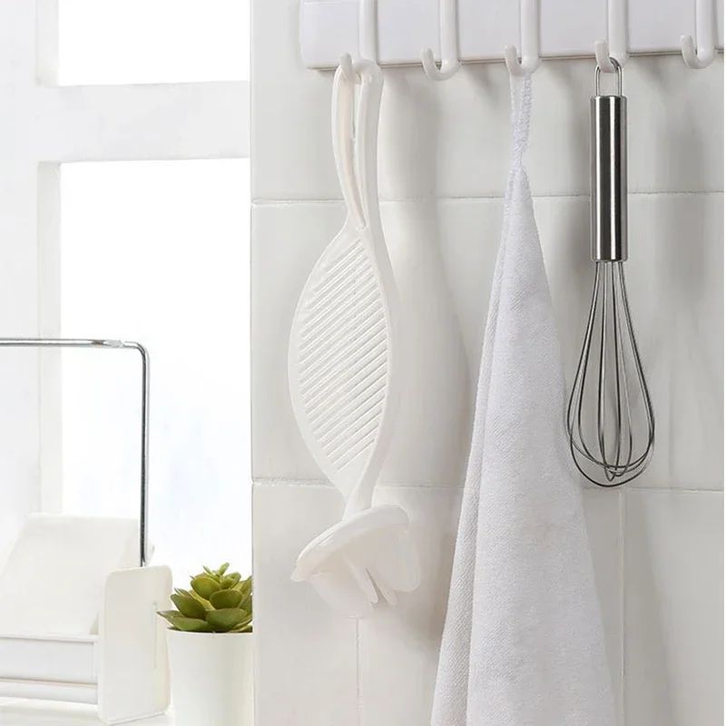 Multi-Functional Rice Washing Spoon – Hand Guard Rice Rinsing & Mixing Tool