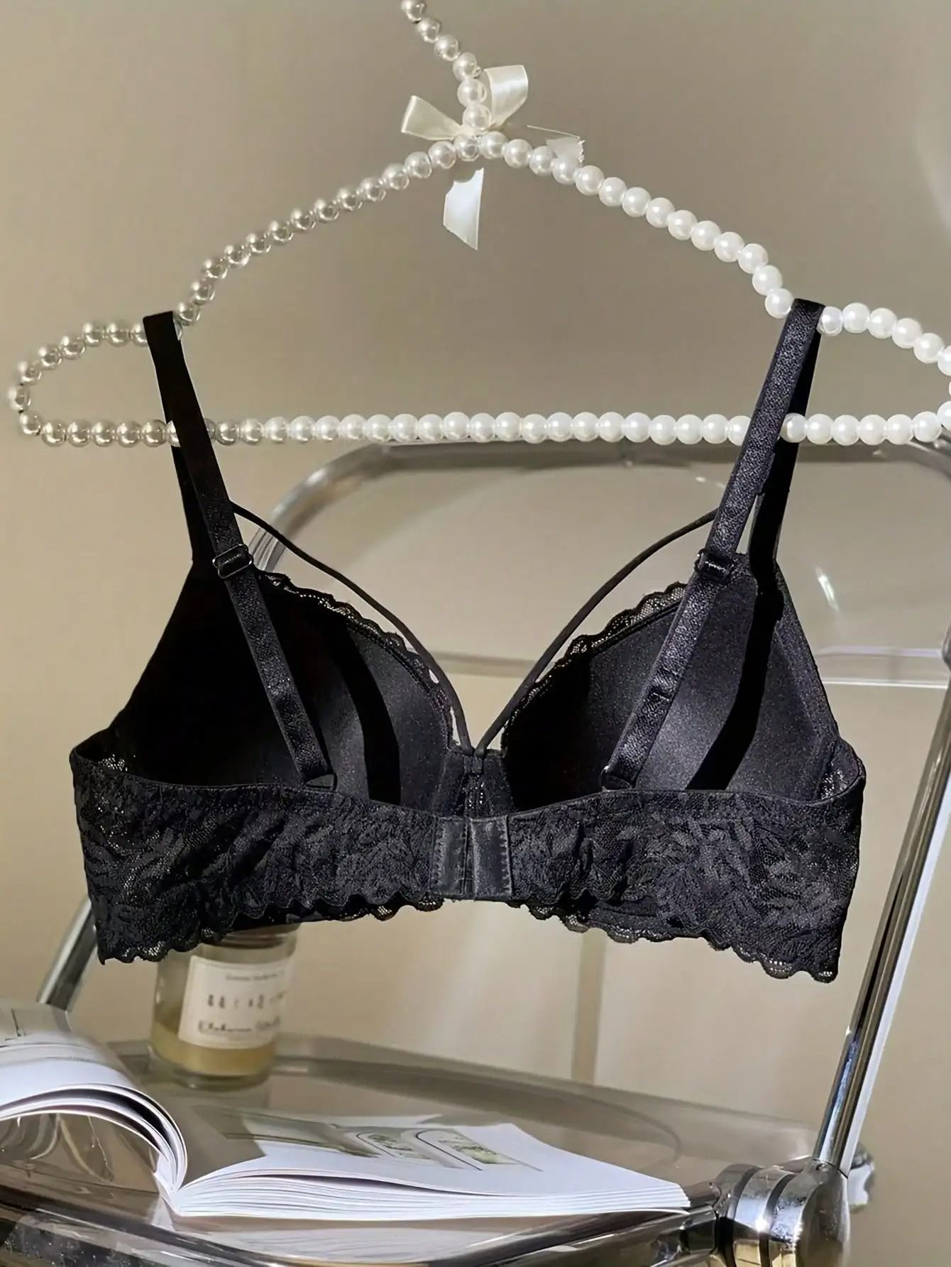Womens Thin 3/4 Lace Sexy Beautiful Push-Up Anti-Sagging Breathable Underwire Bra