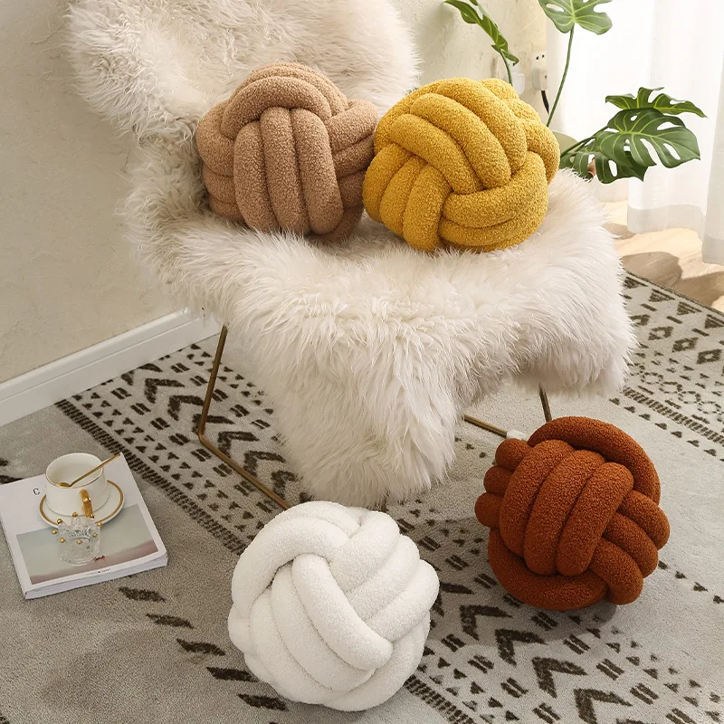 Knotted Ball Decorative Cushion, High End Throw Pillow for Living Room, Lamb Fleece Sofa Bed Decor