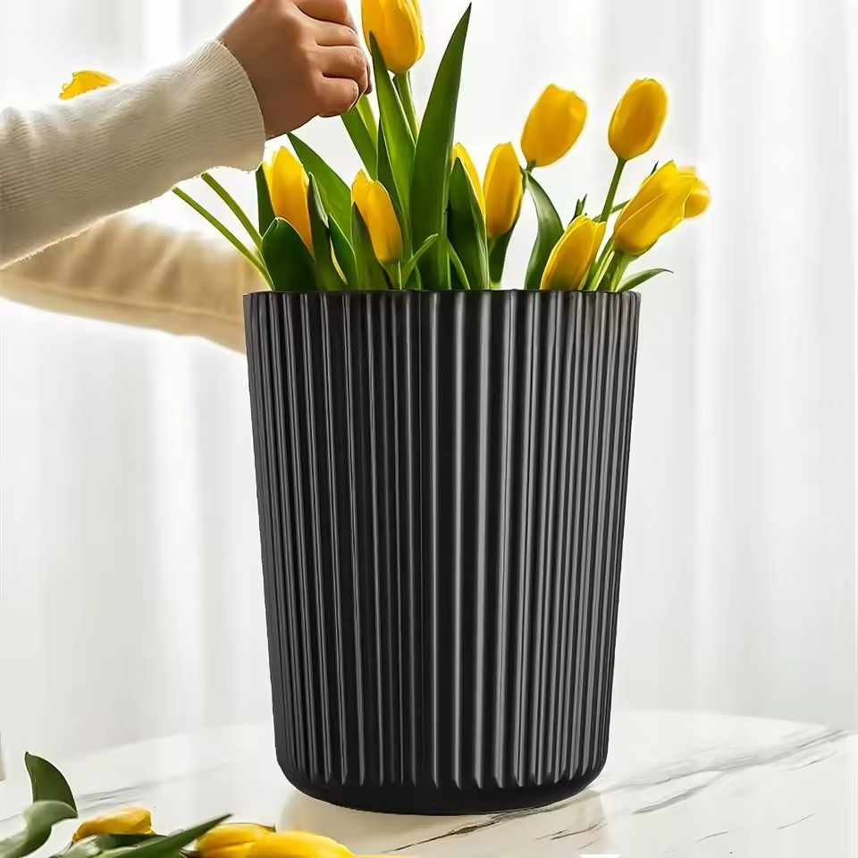 Striped Circular Plastic Flower Pot for Indoor and Outdoor Decoration