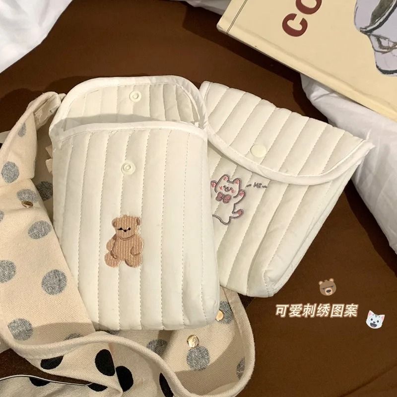 Cotton Sanitary Napkin Storage Bag Portable Mini Pouch for Travel and Daily Use