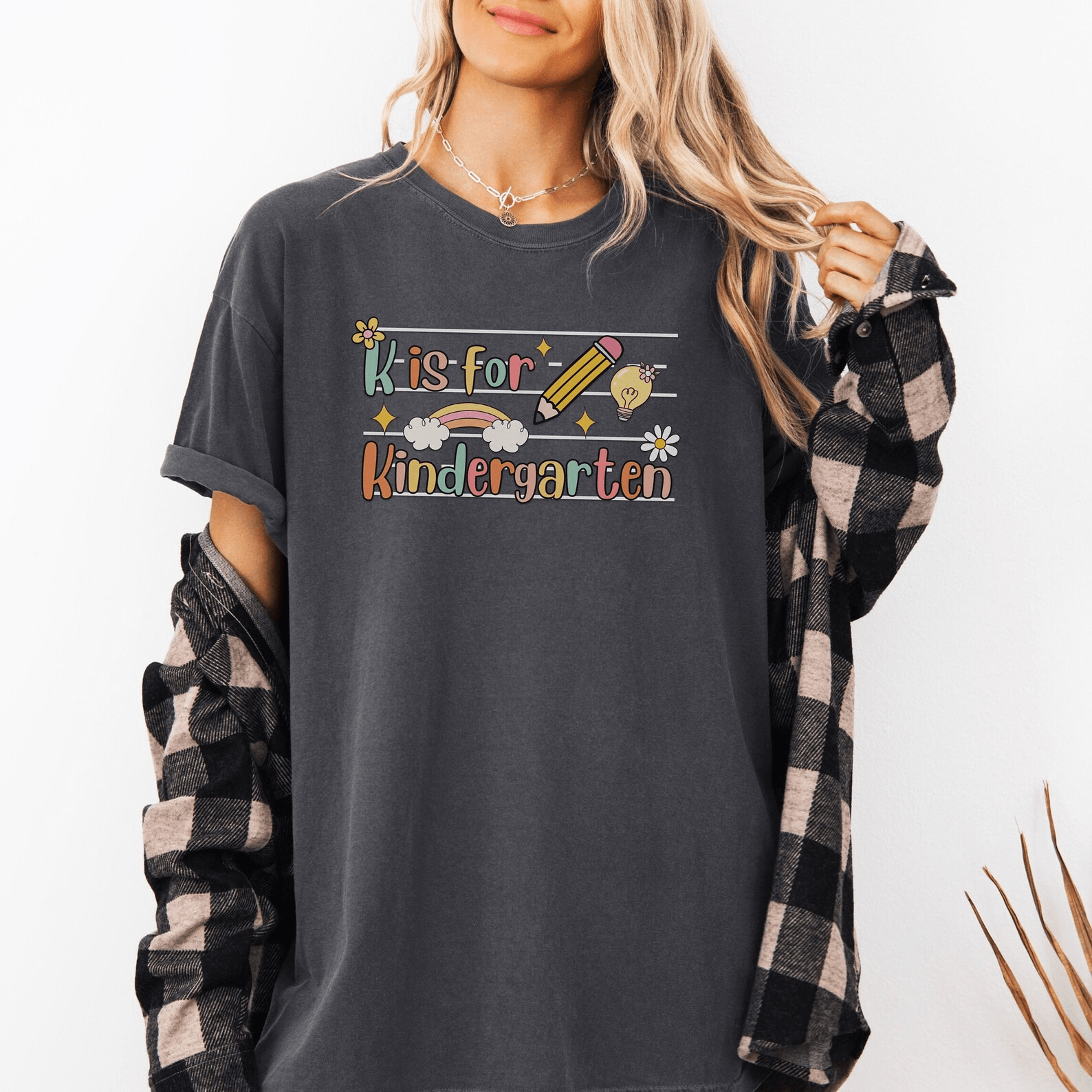 Kindergarten Teacher Shirt Retro Kindergarten Teach Tee Cute Teacher Gift