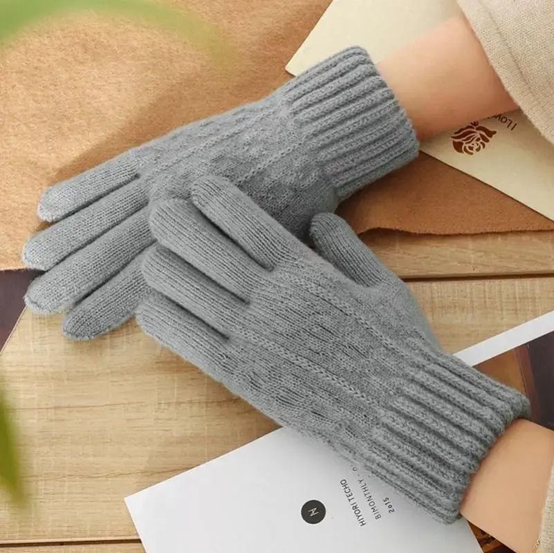 Universal Winter Thermal Touchscreen Knitted Gloves